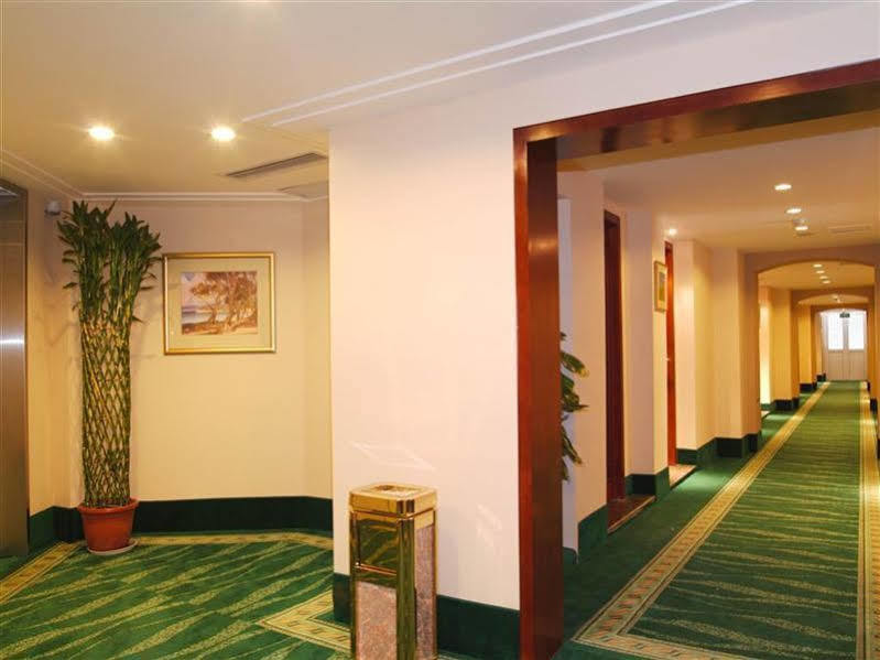 Gma Hotel Shanghai Wuning Road Zhenping Road Metro Station エクステリア 写真